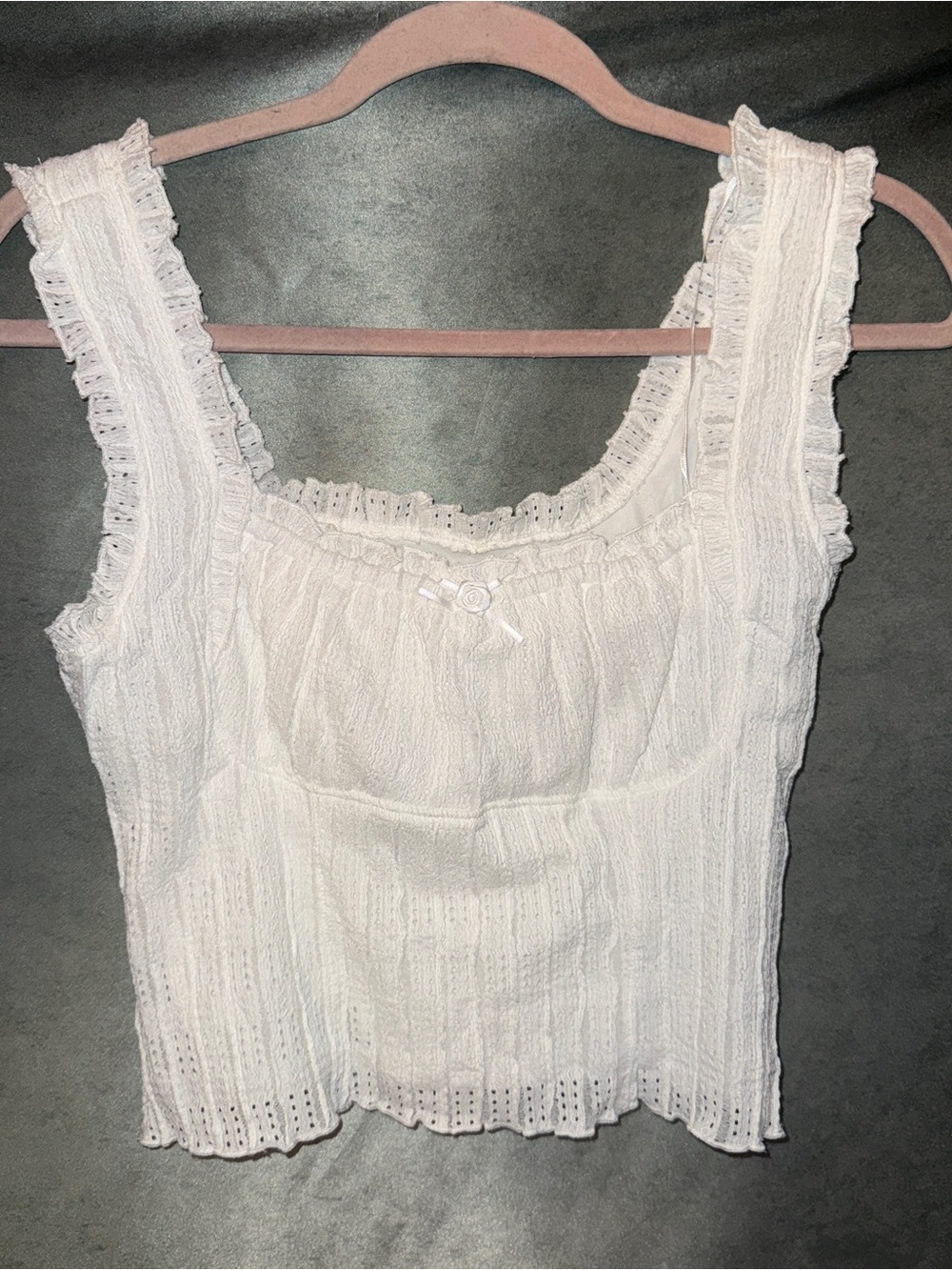 Vintage Cottage-core White Sleeveless Ruffle-Trim Tank Top -